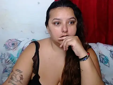 KeilyHall online show from December 2, 9:47 am