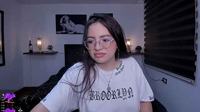 Barbara Jonesss 4 online show from September 20, 7:04 pm
