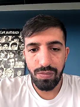 Snapshot of ahmet4090 chatting on September 11, 12:16 pm ahmet4090 online show from September 11, 12:16 pm