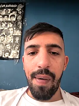 Snapshot of ahmet4090 chatting on September 24, 9:34 am ahmet4090 online show from September 24, 9:34 am