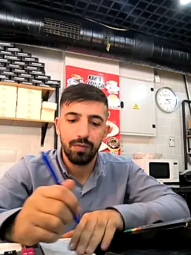 Snapshot of ahmet4090 chatting on September 26, 1:15 pm ahmet4090 online show from September 26, 1:15 pm