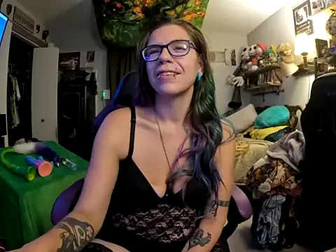 R4inbowK1tty online show from November 25, 5:07 am