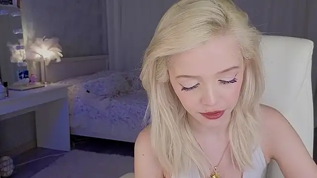 I am joss online show from March 7, 11:46 pm