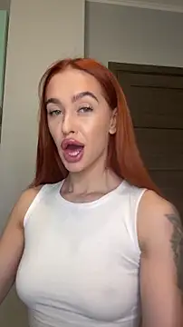 Snapshot of LittleFox___ chatting on November 21, 7:18 am LittleFox online show from November 21, 7:18 am