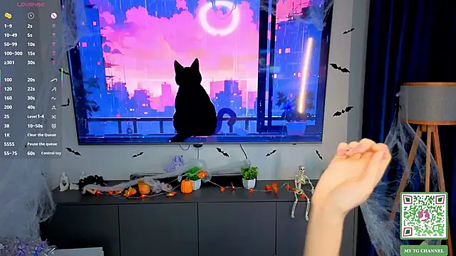 ElfredaTupy online show from November 13, 7:13 pm