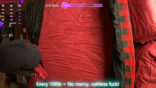 d3luluxx online show from October 12, 8:30 pm