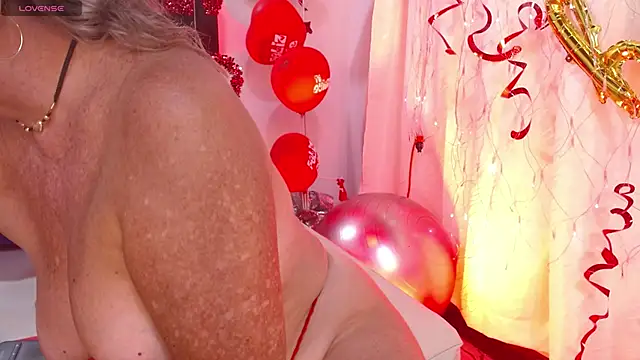  SARAI DUPONT online show from February 14, 10:14 pm