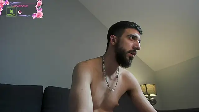 Zeyn Edwards online show from March 14, 12:10 pm