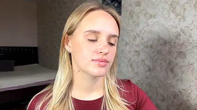 ElisabetLorney online show from October 7, 7:38 am