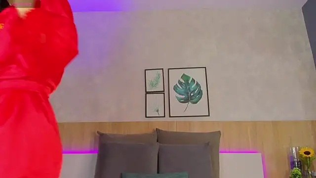 mia gate online show from October 10, 12:37 pm