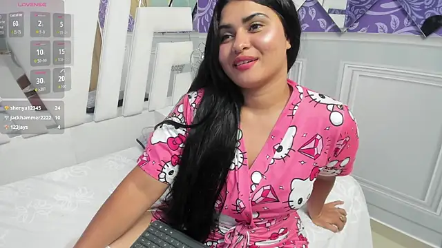 Snapshot of Scarleth_horny chatting on September 20, 7:31 am Scarleth horny online show from September 20, 7:31 am