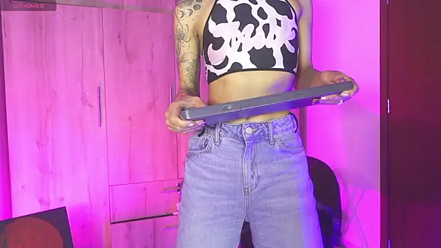 AnnaKimm online show from March 24, 11:10 pm