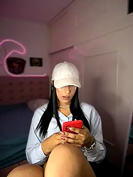 Snapshot of _Denisse444 chatting on November 25, 9:48 pm Denisse444 online show from November 25, 9:48 pm