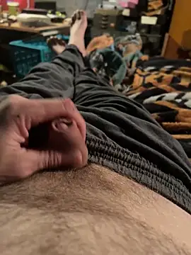 Snapshot of Cowboy815 chatting on September 28, 8:52 am Cowboy815 online show from September 28, 8:52 am