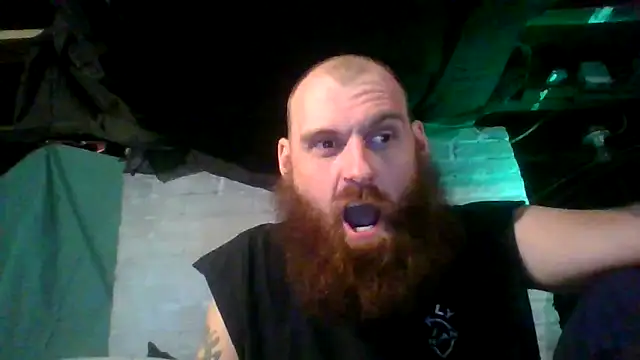 Snapshot of Cowboy815 chatting on October 18, 6:48 am Cowboy815 online show from October 18, 6:48 am