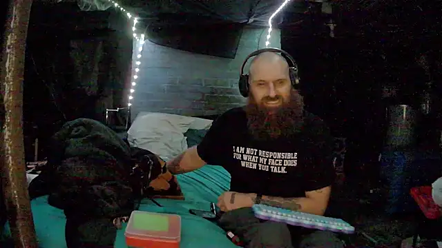 Snapshot of Cowboy815 chatting on December 21, 2:30 am Cowboy815 online show from December 21, 2:30 am