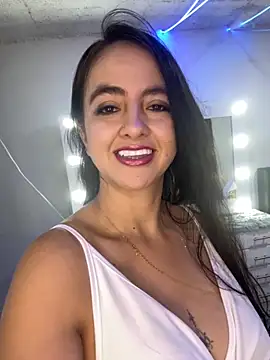 salo-rousee online show from November 22, 4:50 pm