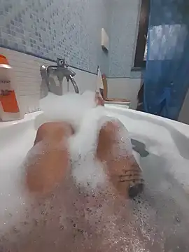 gigilola84 online show from October 21, 4:08 pm