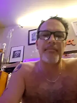 Slinkypoppet online show from November 9, 10:24 am