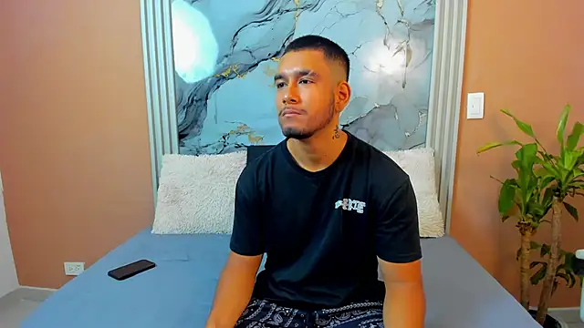 Snapshot of chatting on October 26, 2:01 pm online show from October 26, 2:01 pm