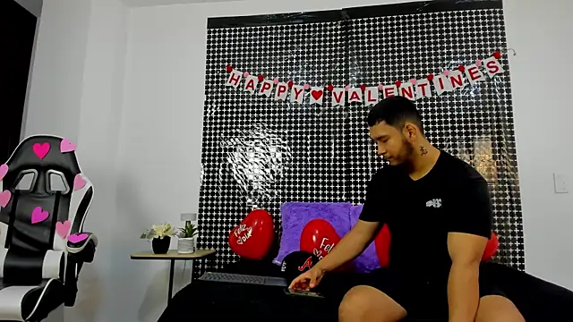  online show from February 14, 12:13 pm