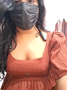 Snapshot of BeautyGirl_sara chatting on October 28, 7:12 am BeautyGirl sara online show from October 28, 7:12 am