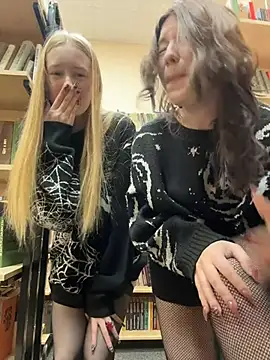 Snapshot of Mimiumuy chatting on November 1, 3:03 pm Mimiumuy online show from November 1, 3:03 pm