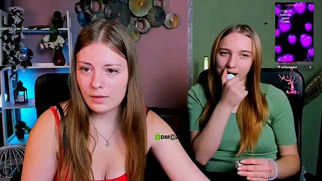 Snapshot of keylas_moan chatting on November 7, 1:33 pm keylas moan online show from November 7, 1:33 pm