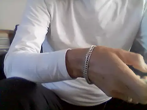 Snapshot of slaveman4you chatting on November 5, 1:00 pm slaveman4you online show from November 5, 1:00 pm