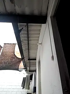 Snapshot of andres_sant chatting on October 30, 9:04 pm andres sant online show from October 30, 9:04 pm