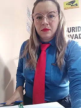 Hannah-colx online show from April 6, 1:12 pm