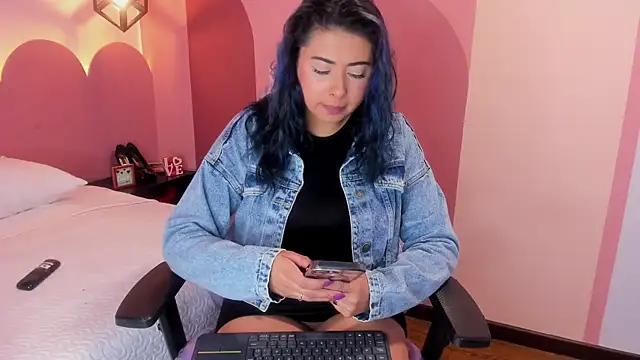 ValeryBoobs1 online show from March 14, 12:54 pm