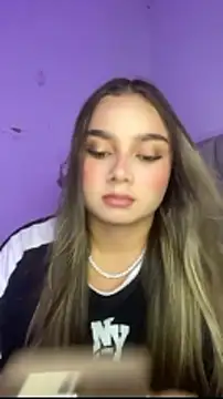 AnnyLopezzz  online show from January 13, 4:51 am