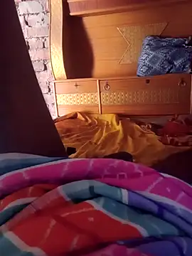 Snapshot of parmila203 chatting on October 25, 3:47 am parmila203 online show from October 25, 3:47 am