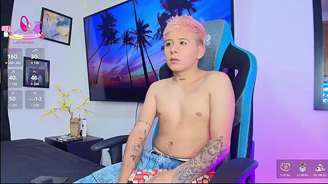 Michael Lopez 1 online show from March 4, 7:42 pm