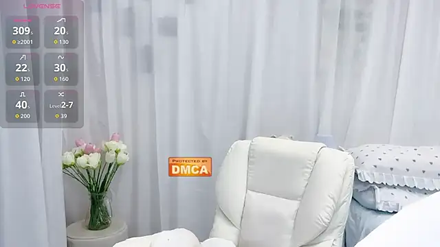 Snapshot of Nabi518- chatting on November 24, 11:48 pm Nabi518- online show from November 24, 11:48 pm