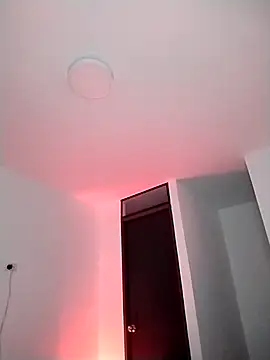  paulaaa online show from November 6, 11:59 pm