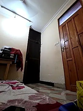 Snapshot of sagar_067 chatting on December 19, 6:48 pm sagar 067 online show from December 19, 6:48 pm