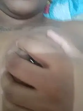 nessinha12 online show from September 15, 9:20 am