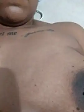 nessinha12 online show from October 31, 12:44 am