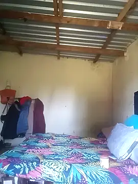 Curvycandy95 online show from December 3, 5:48 am