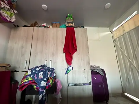 Snapshot of amanne_misa chatting on October 31, 5:25 pm amanne misa online show from October 31, 5:25 pm