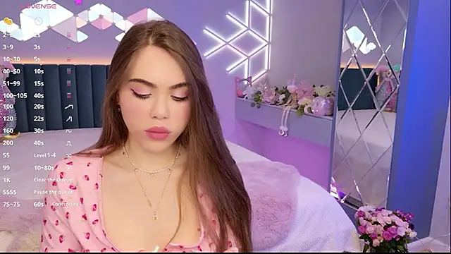 MimiFors online show from March 17, 5:38 pm