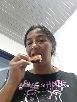 maleja23 online show from October 3, 1:02 am