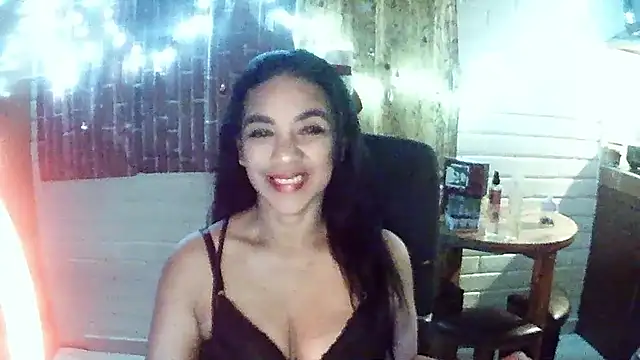 MiiaVelasquez online show from December 4, 4:11 am