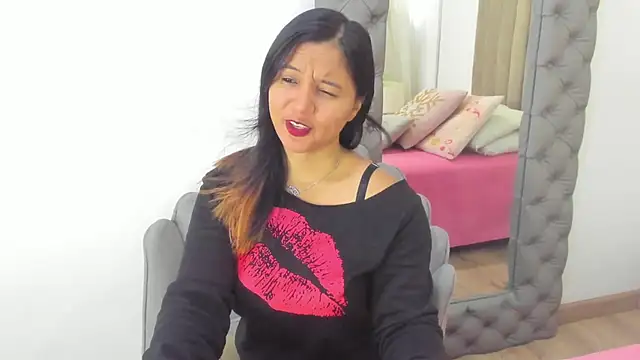 zusan king  online show from April 18, 7:51 pm