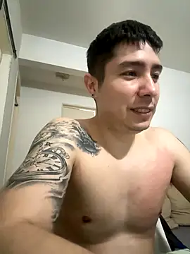 Snapshot of 9999Alez chatting on October 3, 8:39 pm 9999Alez online show from October 3, 8:39 pm