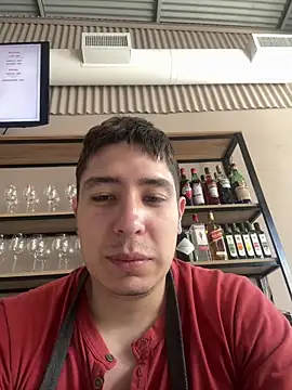 Snapshot of 9999Alez chatting on December 18, 1:28 pm 9999Alez online show from December 18, 1:28 pm