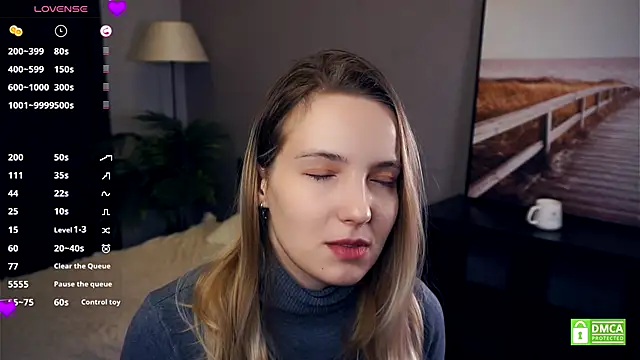 Snapshot of HongTomczak chatting on October 3, 6:32 am HongTomczak online show from October 3, 6:32 am