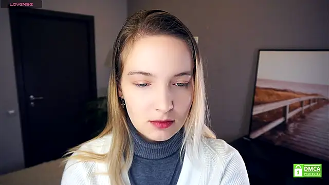 Snapshot of HongTomczak chatting on October 4, 7:28 am HongTomczak online show from October 4, 7:28 am